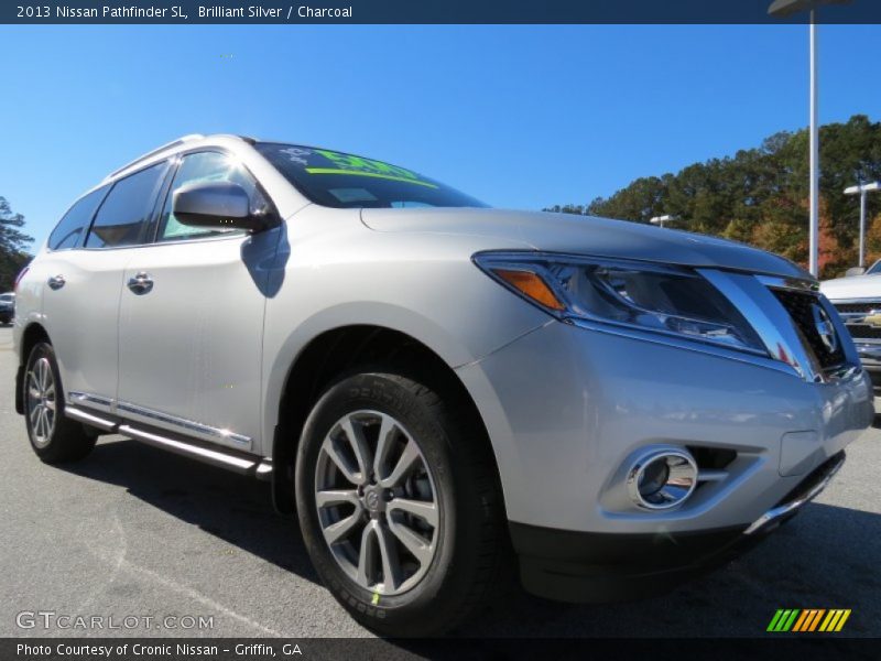 Brilliant Silver / Charcoal 2013 Nissan Pathfinder SL