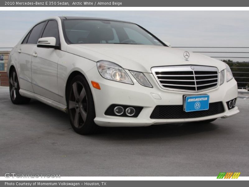 Arctic White / Almond Beige 2010 Mercedes-Benz E 350 Sedan