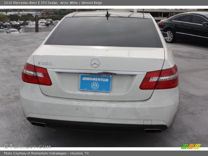 Arctic White / Almond Beige 2010 Mercedes-Benz E 350 Sedan