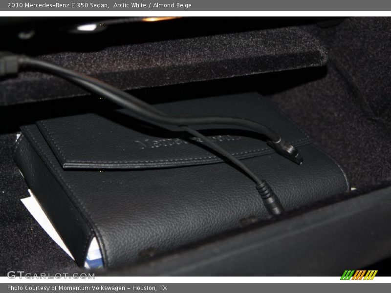 Arctic White / Almond Beige 2010 Mercedes-Benz E 350 Sedan