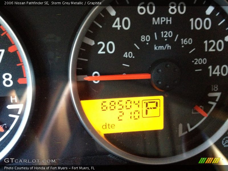 Storm Grey Metallic / Graphite 2006 Nissan Pathfinder SE