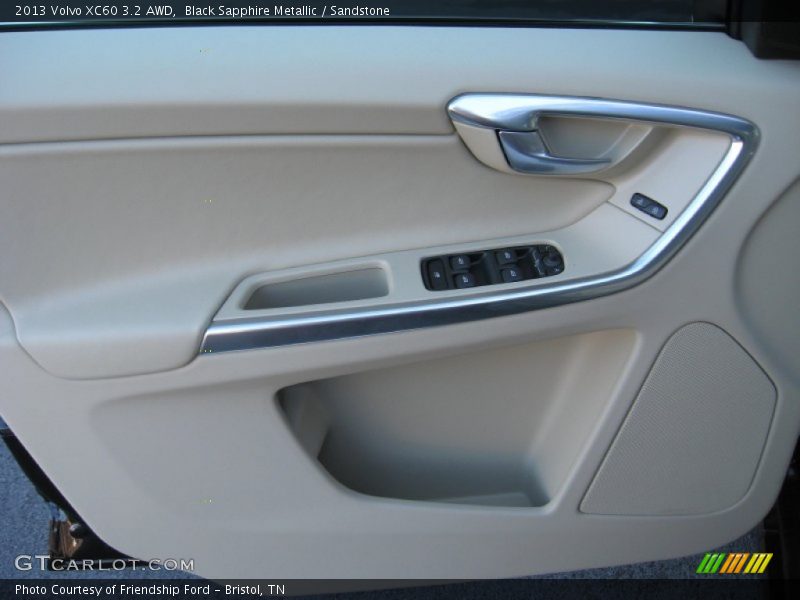 Black Sapphire Metallic / Sandstone 2013 Volvo XC60 3.2 AWD