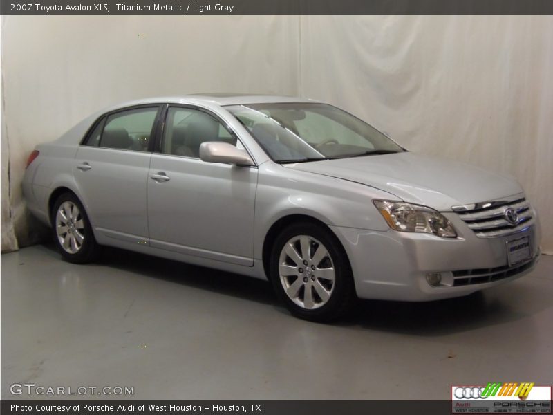 Titanium Metallic / Light Gray 2007 Toyota Avalon XLS