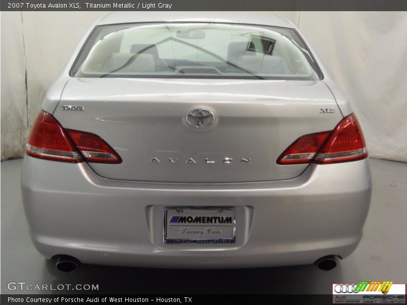 Titanium Metallic / Light Gray 2007 Toyota Avalon XLS