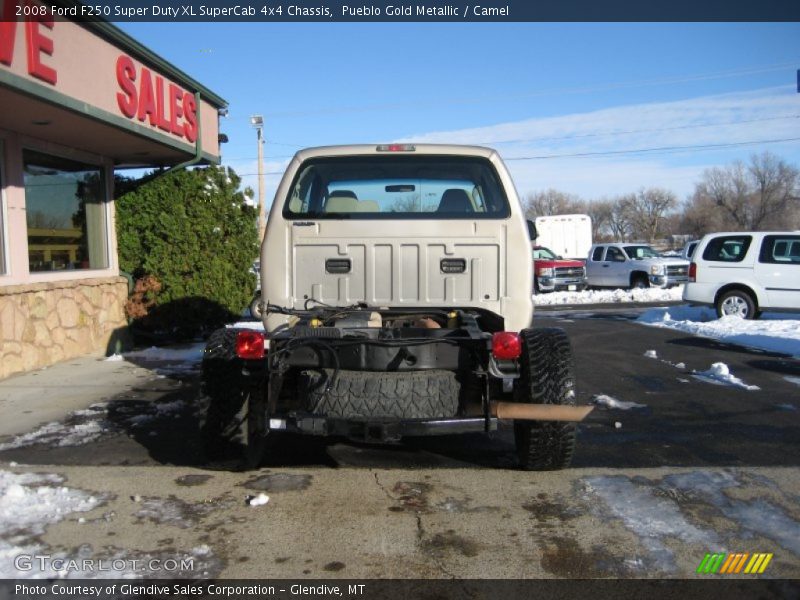 Pueblo Gold Metallic / Camel 2008 Ford F250 Super Duty XL SuperCab 4x4 Chassis
