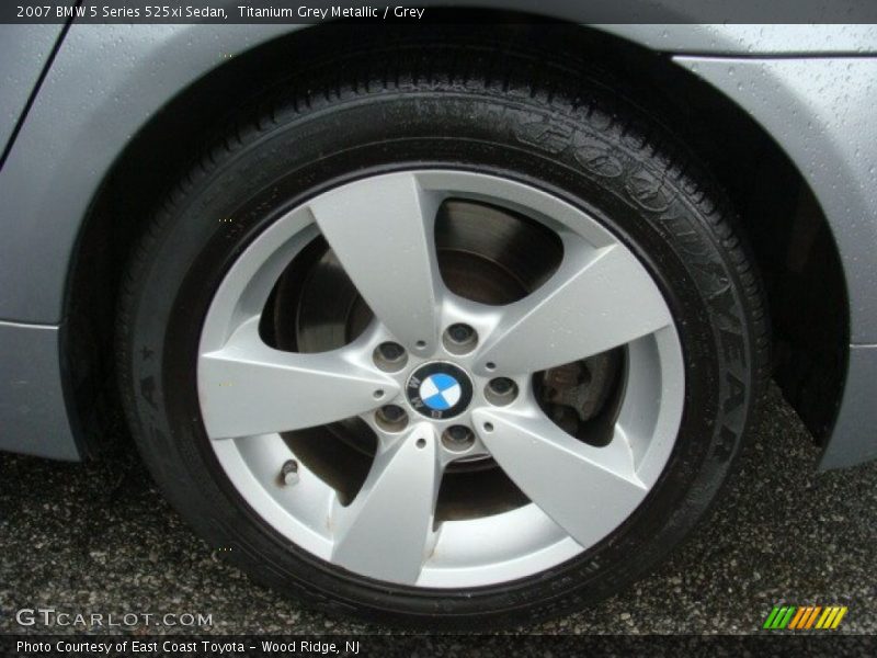 Titanium Grey Metallic / Grey 2007 BMW 5 Series 525xi Sedan
