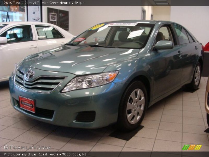 Aloe Green Metallic / Bisque 2010 Toyota Camry LE