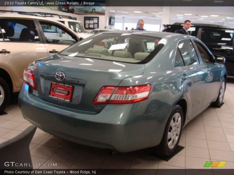 Aloe Green Metallic / Bisque 2010 Toyota Camry LE