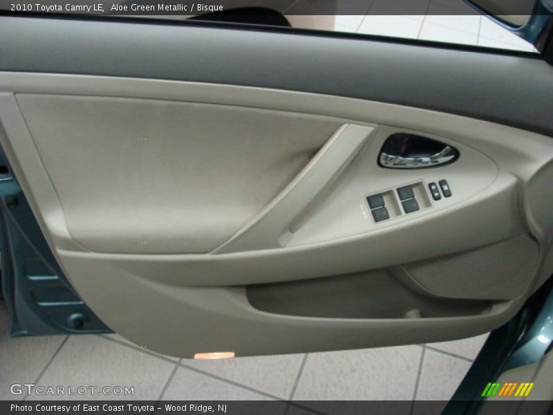 Aloe Green Metallic / Bisque 2010 Toyota Camry LE
