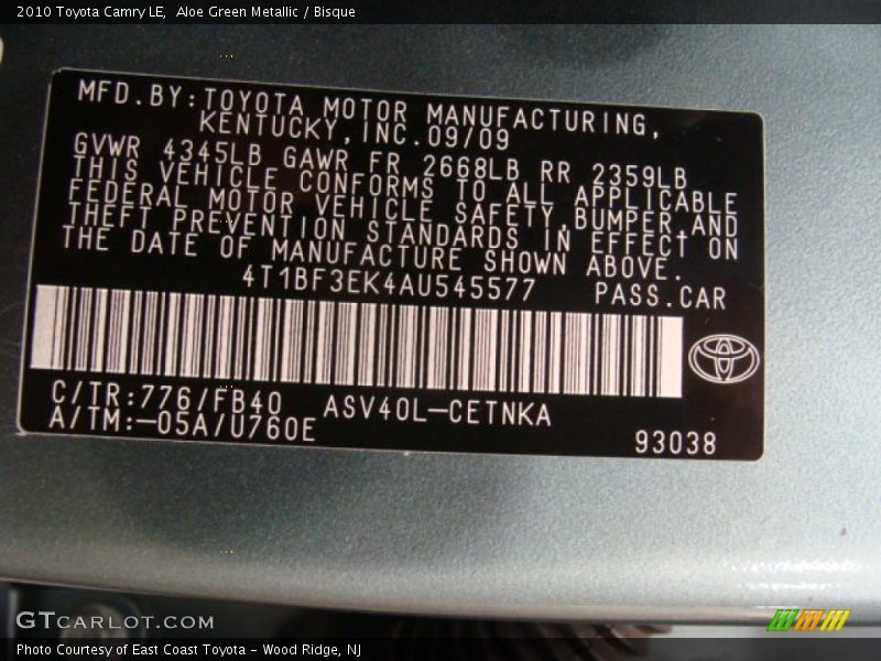 Aloe Green Metallic / Bisque 2010 Toyota Camry LE