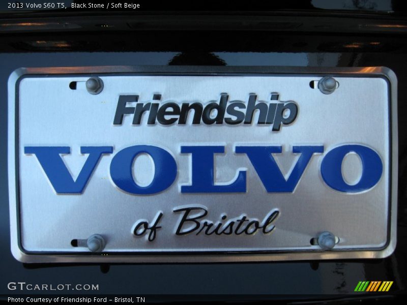 Black Stone / Soft Beige 2013 Volvo S60 T5