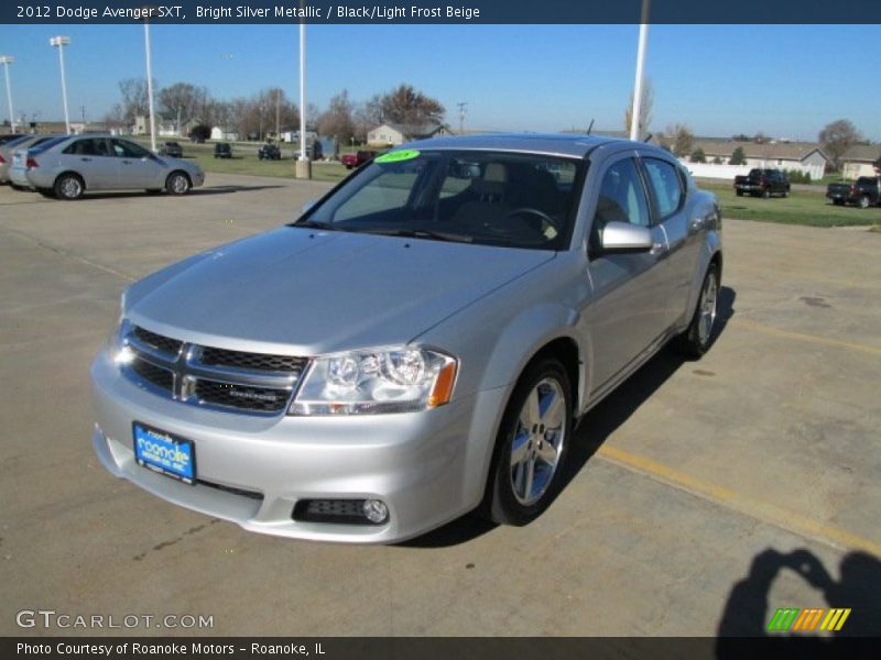 Bright Silver Metallic / Black/Light Frost Beige 2012 Dodge Avenger SXT