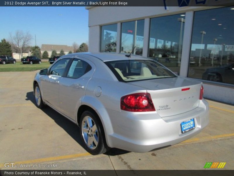 Bright Silver Metallic / Black/Light Frost Beige 2012 Dodge Avenger SXT