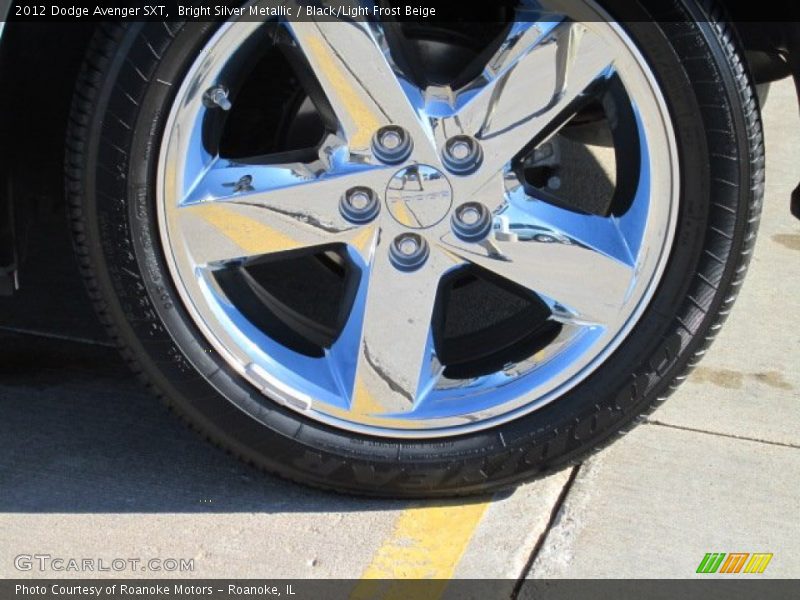 Bright Silver Metallic / Black/Light Frost Beige 2012 Dodge Avenger SXT