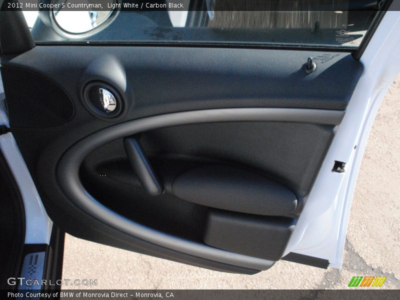 Light White / Carbon Black 2012 Mini Cooper S Countryman