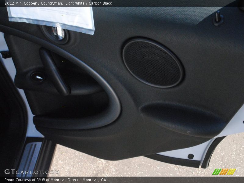 Light White / Carbon Black 2012 Mini Cooper S Countryman