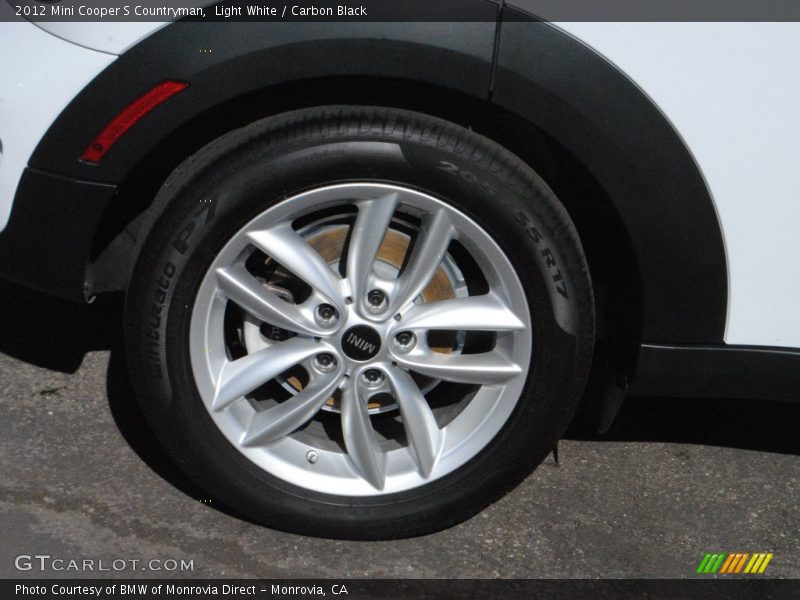 Light White / Carbon Black 2012 Mini Cooper S Countryman