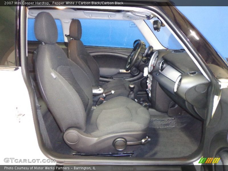 Pepper White / Carbon Black/Carbon Black 2007 Mini Cooper Hardtop