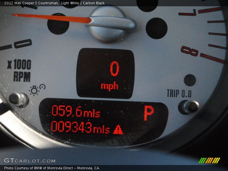 Light White / Carbon Black 2012 Mini Cooper S Countryman