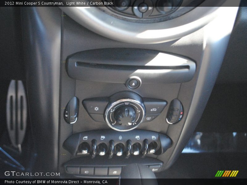 Light White / Carbon Black 2012 Mini Cooper S Countryman