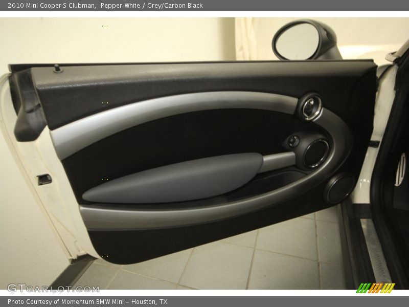 Pepper White / Grey/Carbon Black 2010 Mini Cooper S Clubman