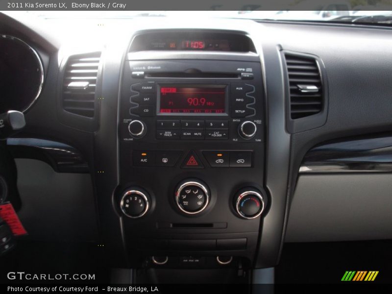 Ebony Black / Gray 2011 Kia Sorento LX