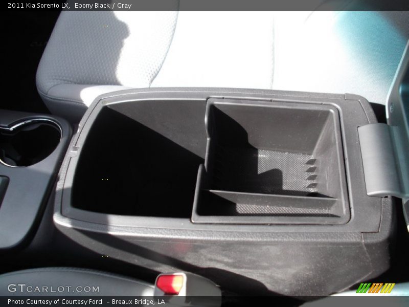 Ebony Black / Gray 2011 Kia Sorento LX