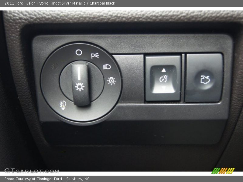 Ingot Silver Metallic / Charcoal Black 2011 Ford Fusion Hybrid