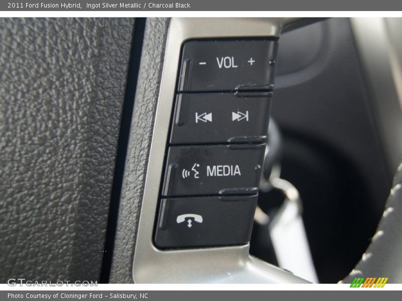 Ingot Silver Metallic / Charcoal Black 2011 Ford Fusion Hybrid