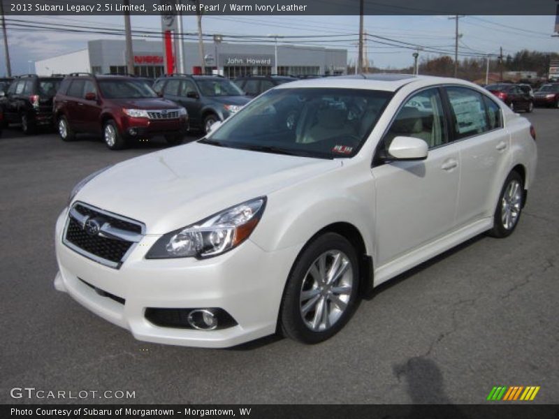 Front 3/4 View of 2013 Legacy 2.5i Limited