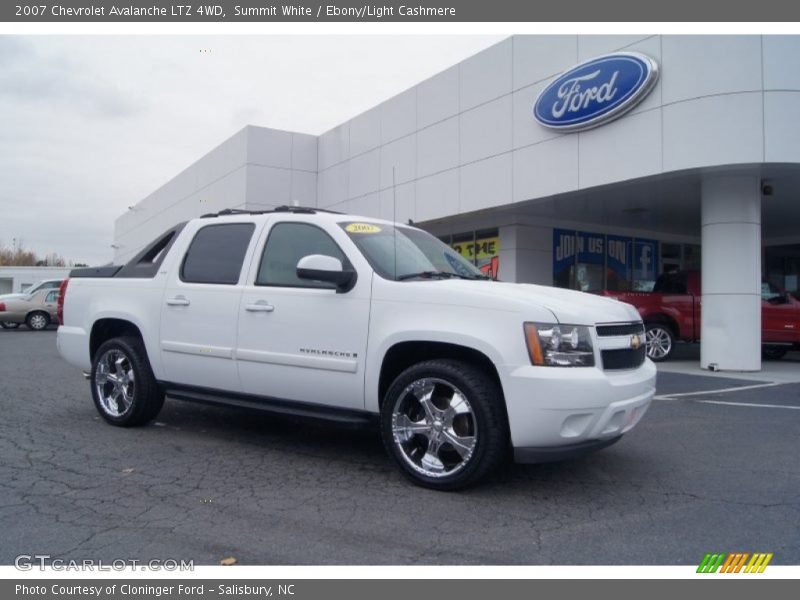 Summit White / Ebony/Light Cashmere 2007 Chevrolet Avalanche LTZ 4WD