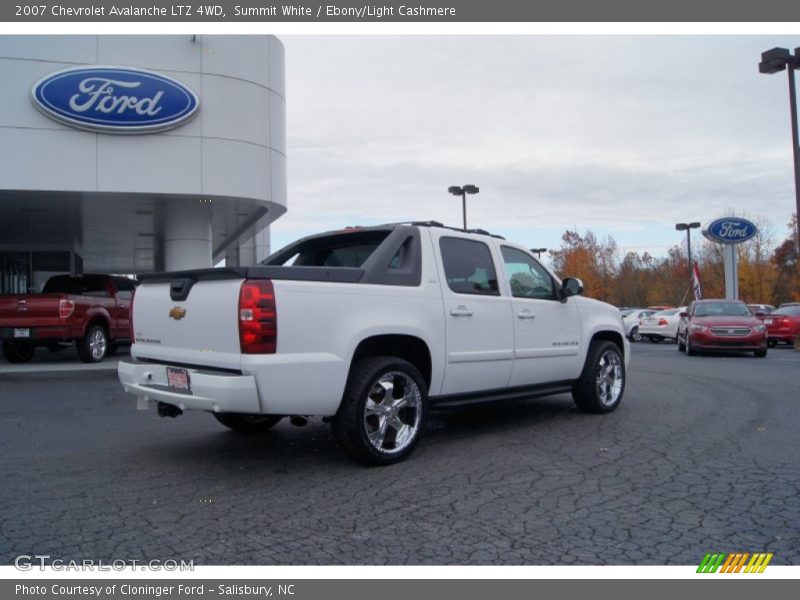 Summit White / Ebony/Light Cashmere 2007 Chevrolet Avalanche LTZ 4WD
