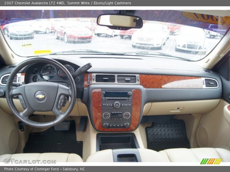 Summit White / Ebony/Light Cashmere 2007 Chevrolet Avalanche LTZ 4WD