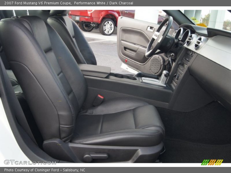 Performance White / Dark Charcoal 2007 Ford Mustang V6 Premium Coupe