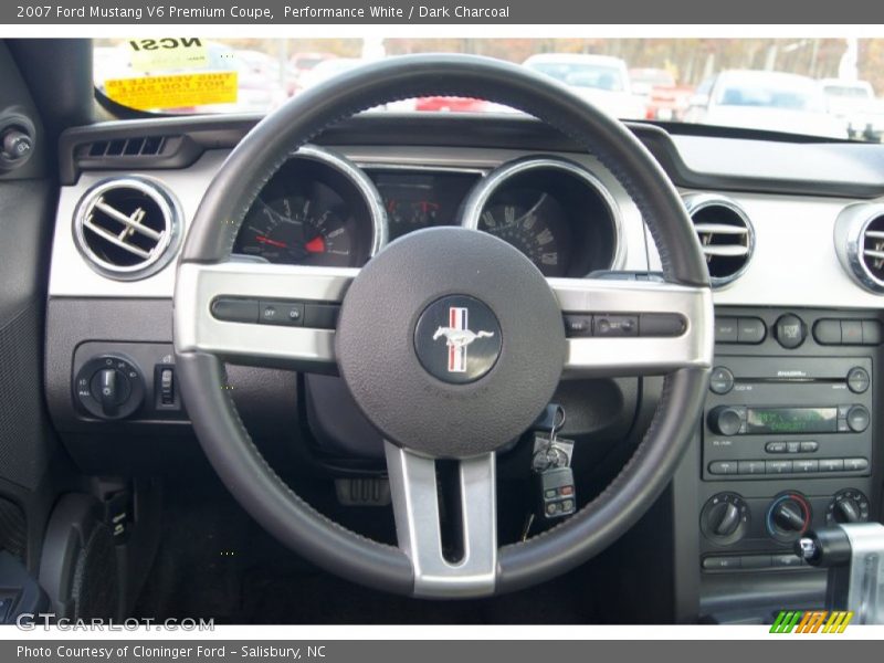  2007 Mustang V6 Premium Coupe Steering Wheel