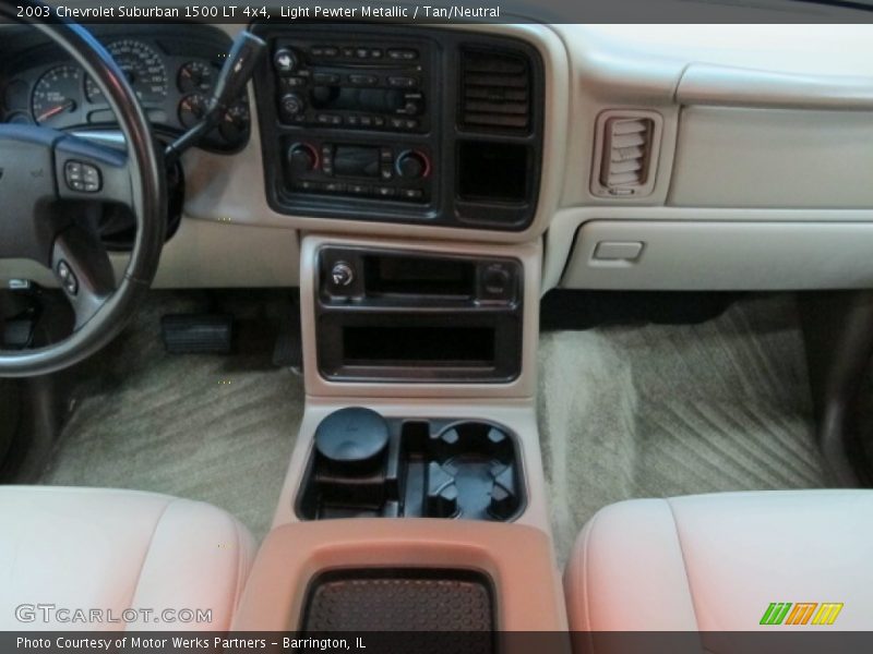 Light Pewter Metallic / Tan/Neutral 2003 Chevrolet Suburban 1500 LT 4x4