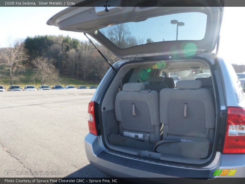 Silver Metallic / Gray 2008 Kia Sedona