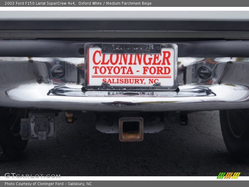 Oxford White / Medium Parchment Beige 2003 Ford F150 Lariat SuperCrew 4x4