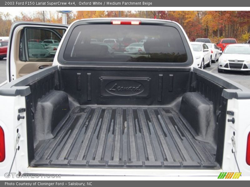 Oxford White / Medium Parchment Beige 2003 Ford F150 Lariat SuperCrew 4x4