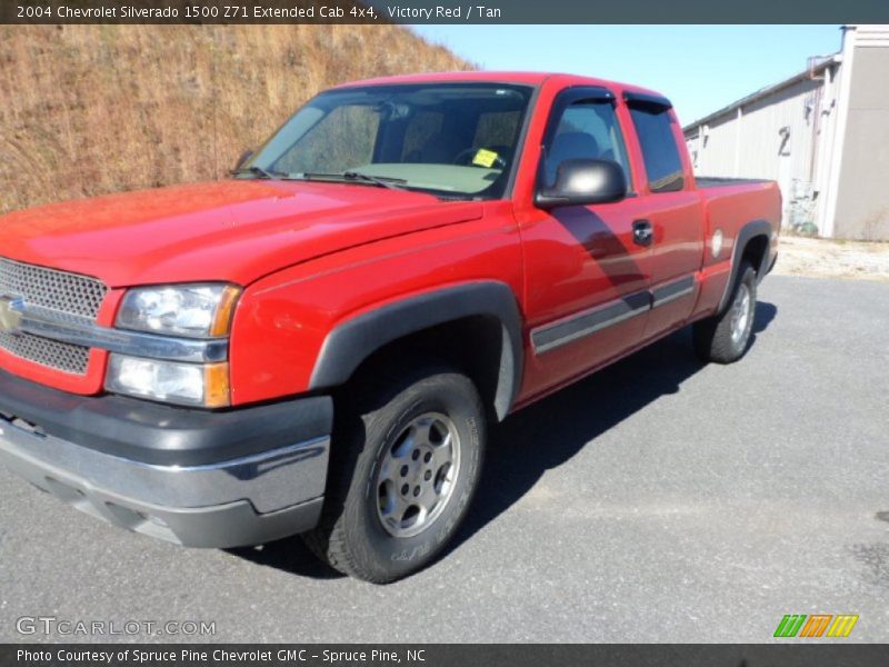 Victory Red / Tan 2004 Chevrolet Silverado 1500 Z71 Extended Cab 4x4