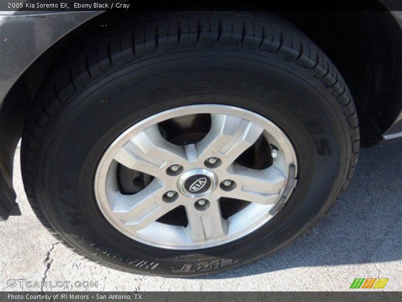 Ebony Black / Gray 2005 Kia Sorento EX