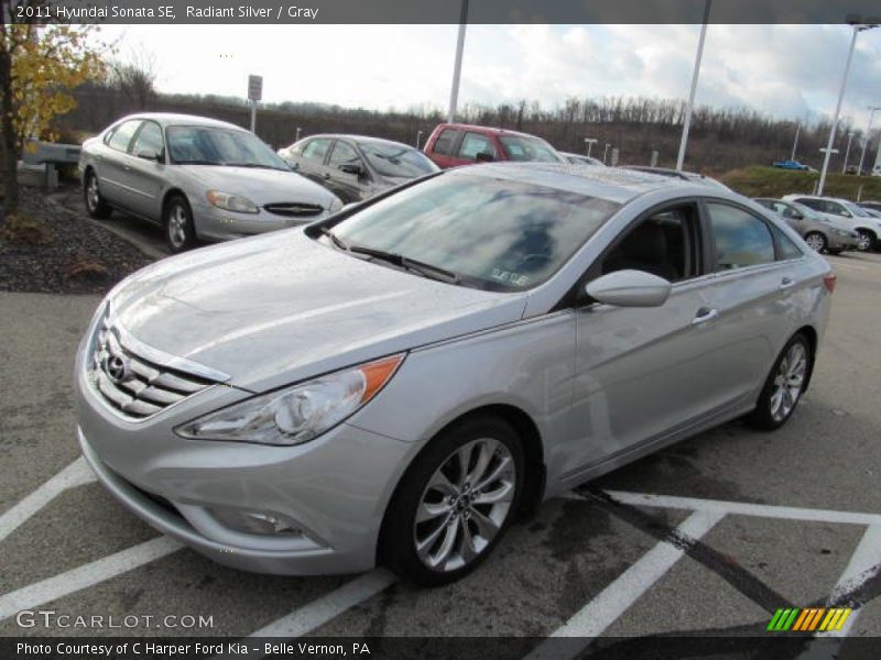 Radiant Silver / Gray 2011 Hyundai Sonata SE