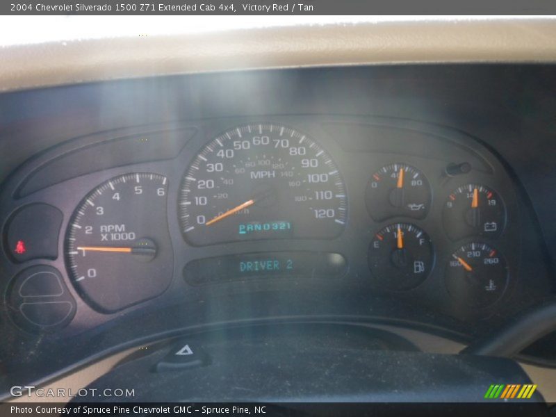 Victory Red / Tan 2004 Chevrolet Silverado 1500 Z71 Extended Cab 4x4