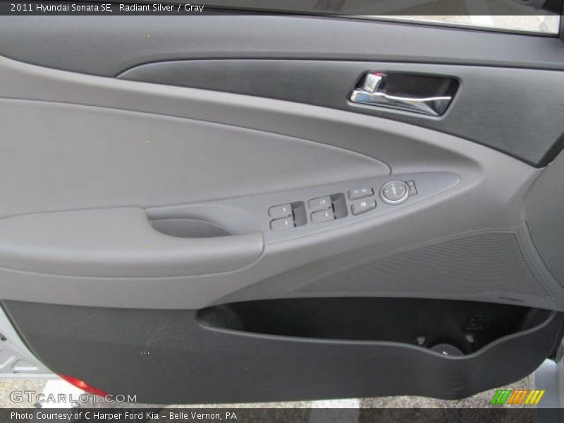 Radiant Silver / Gray 2011 Hyundai Sonata SE