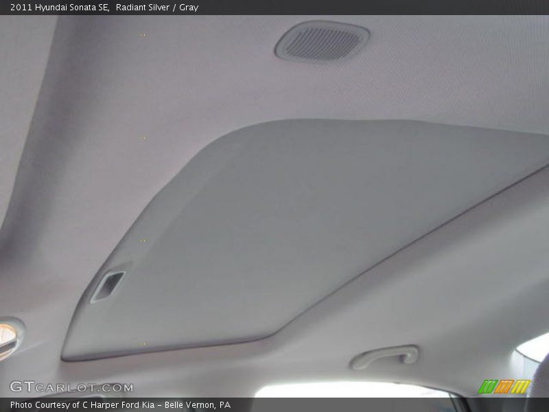 Radiant Silver / Gray 2011 Hyundai Sonata SE