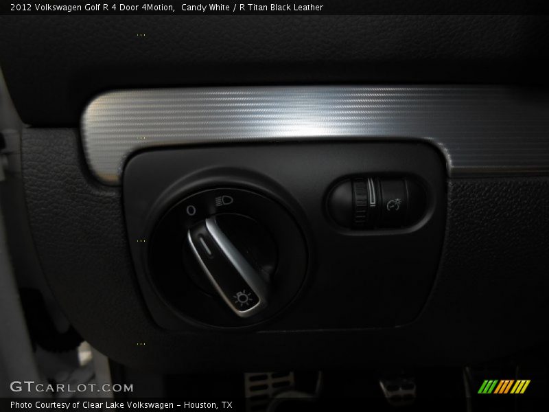 Candy White / R Titan Black Leather 2012 Volkswagen Golf R 4 Door 4Motion