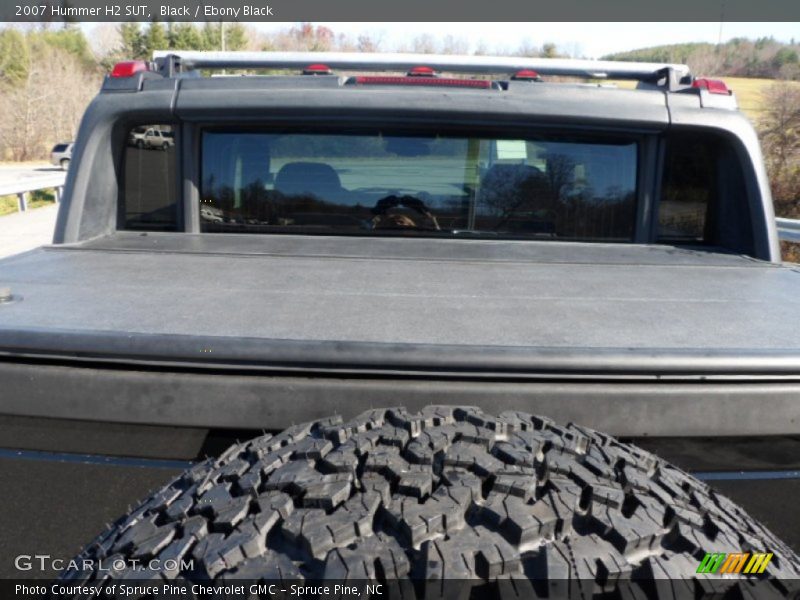 Black / Ebony Black 2007 Hummer H2 SUT