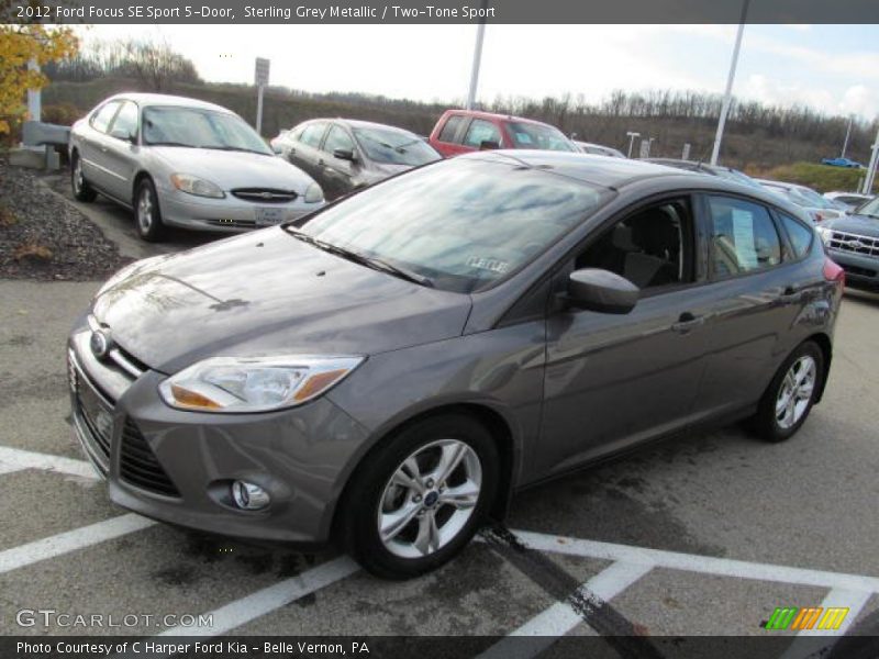 Sterling Grey Metallic / Two-Tone Sport 2012 Ford Focus SE Sport 5-Door