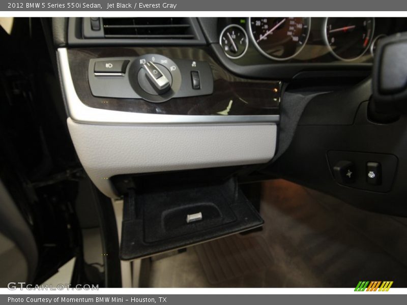 Jet Black / Everest Gray 2012 BMW 5 Series 550i Sedan