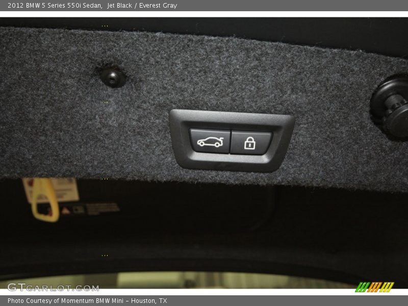 Jet Black / Everest Gray 2012 BMW 5 Series 550i Sedan